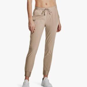Under Armour Women's Sport Woven pants Heatgear Size XS Sahara